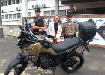 Deputado Eros Biondini destina viatura à PM de Manhuaçu